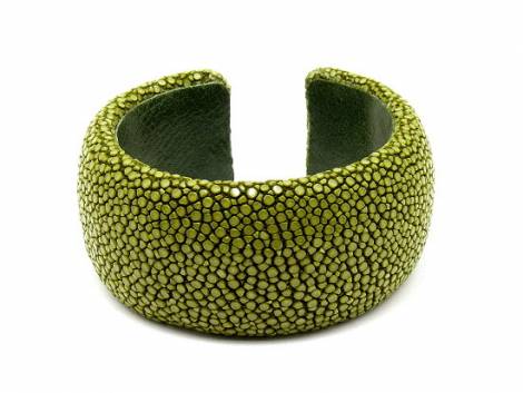 Bangle 30mm green (kiwi) Pearl Ray (smoothed) padded extravagant - Bild vergr��ern 
