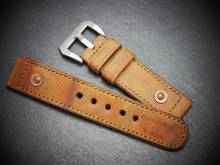 CH-VINTAGE Uhrenarmband UNIKAT aus Militärtasche 24mm hellbraun Leder Handmade in Germany (Schließenanstoß 24 mm)