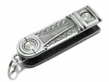 SALE: Schlüssel-Manager/Key-Organizer Kolbenwerk Metall silberfarben Antik-Look 3D-Optik von SCHLÜSSELWERK